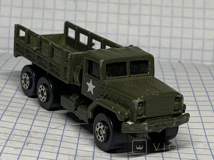 MAISTO Модель военного грузовика ( Метал)