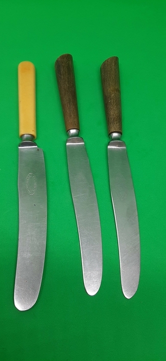 Три ножа