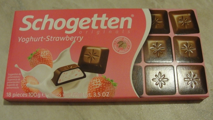 Немецкий шоколад с начинкой клубничный йогурт