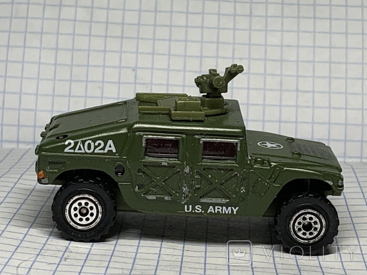 Модель военного авто Hummer 1/64(15)
