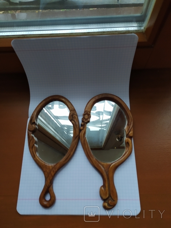 Два винтажных зеркальца в деревянных рамах ручной работы, фото №2