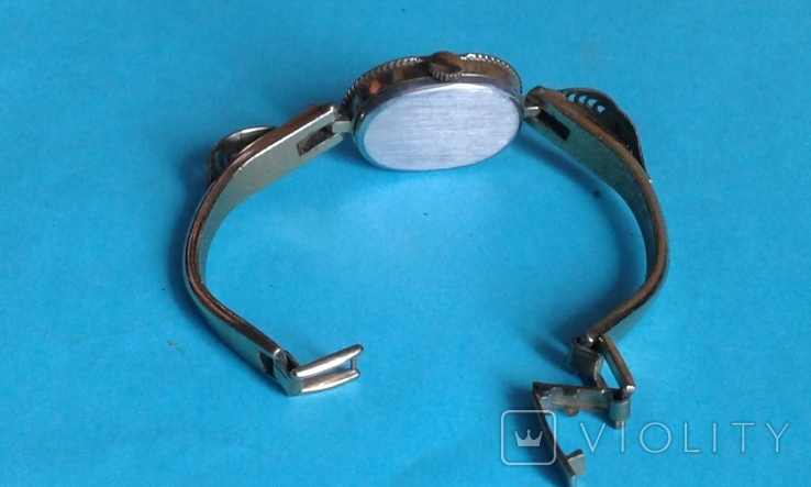 Часы женские Луч  с украшенным браслетом, фото №3