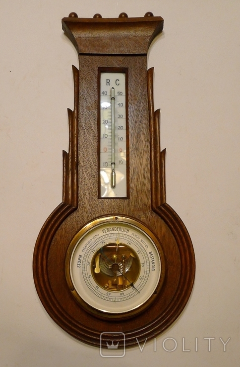 Старинный немецкий барометр. Корпус - дуб.