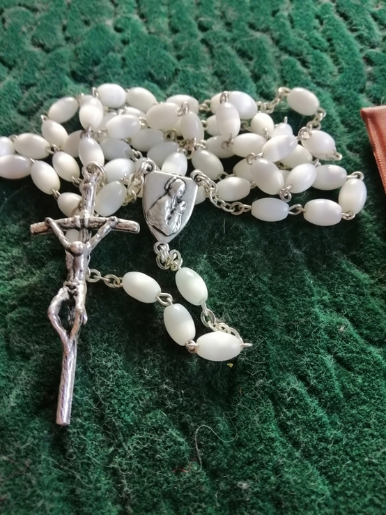 White Rosary with cover - Totus Tuus, фото №2