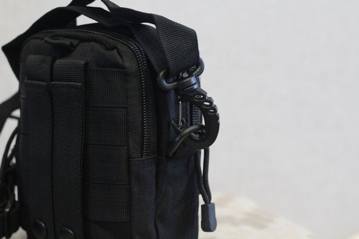 Тактическая универсальная сумка -  с ремнём Mini warrior с системой M.O.L.L.E (Черная), фото №3