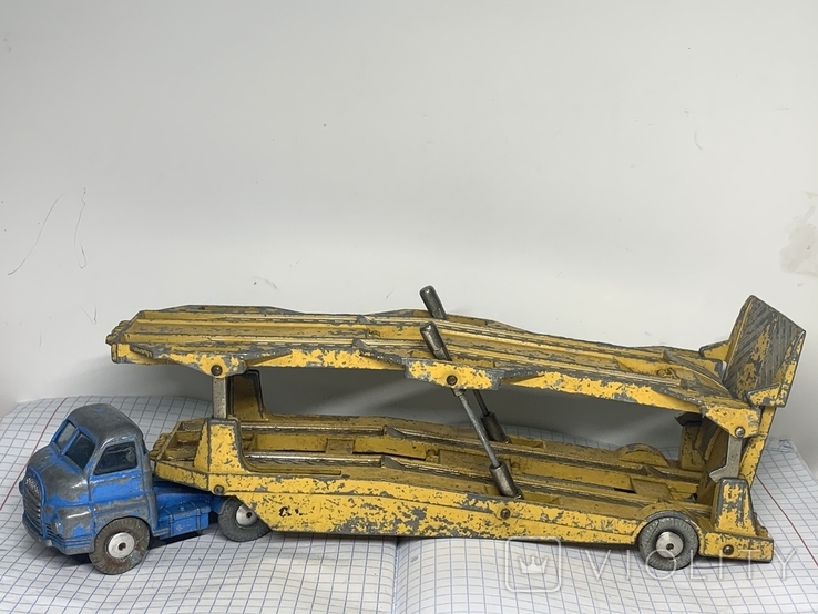 1960 Corgi Bedford Tractor + Corgi Carrimore Car Transporter