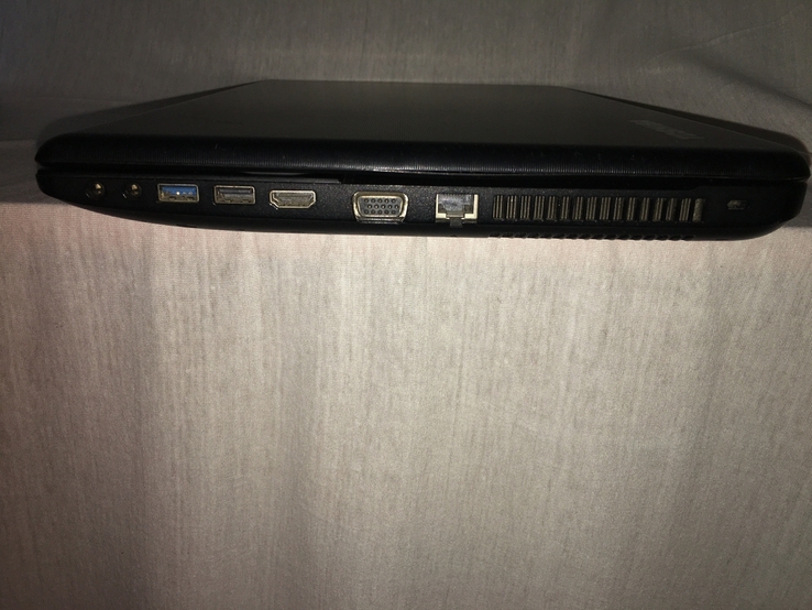 Ноутбук TOSHIBA C70D 17,3" E1-2100/4gb DDR/HDD 640GB/ HD 8210/ 2,5часа, фото №4