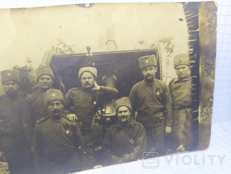 Фото артилеристів на тлі гармати. 3 Лицарі Святого Георгія 4-го ступеня, фото №4