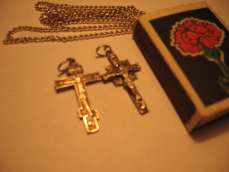  2 серебряных крестика 925 проба + цепочка, фото №3