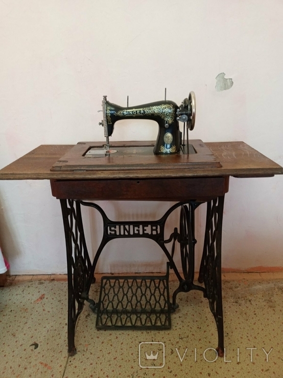 Швейная машинка Singer (Трофей), фото №2