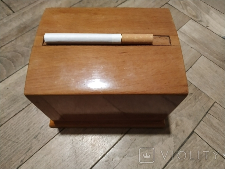 Сигаретница деревянная