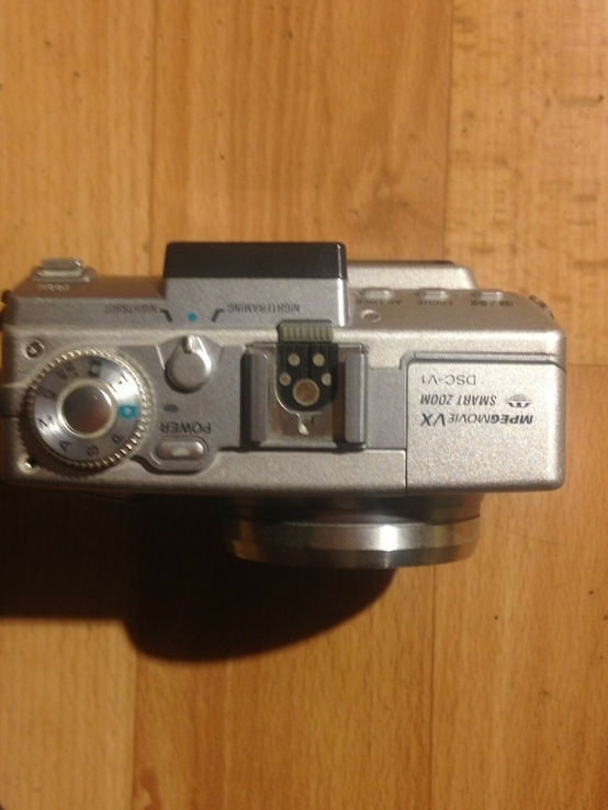 Sony DSC - V1 ЯПОНИЯ С НЕМЕЦКОЙ ОПТИКОЙ, numer zdjęcia 3