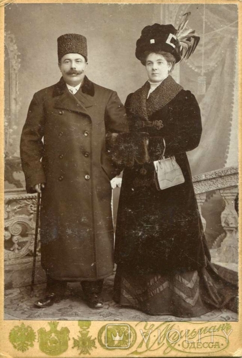 Одесса. Состоятельная пара. Фот. К. Мульман, 1900-е гг.