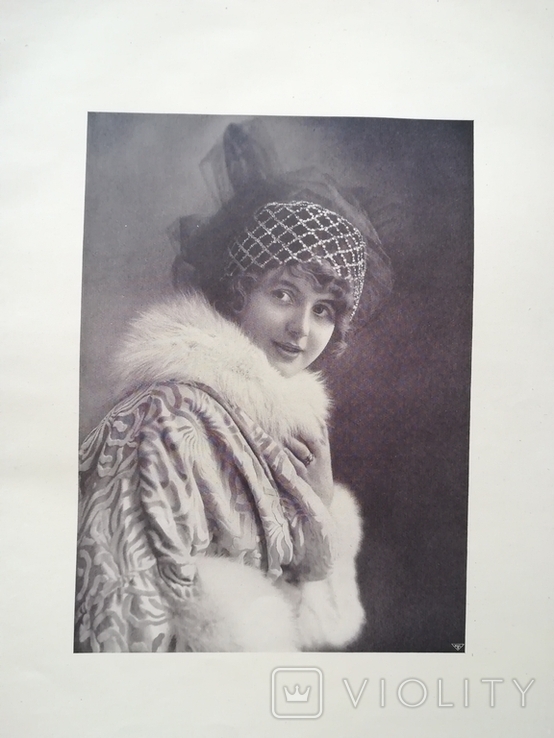 Альбом с портретами девочек и девушек 1900е, фото №7