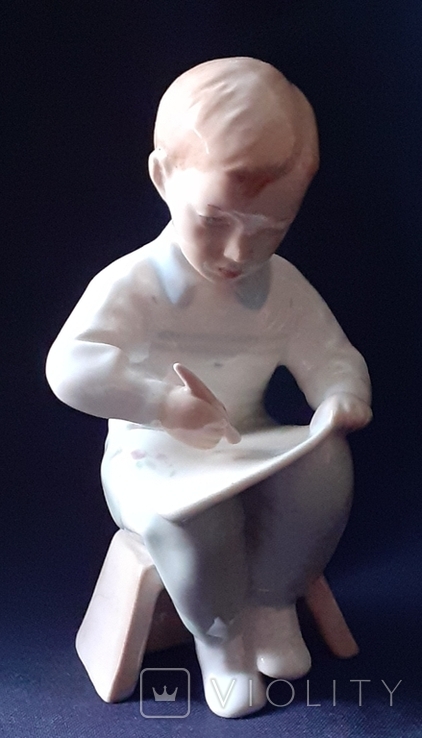 Фарфоровая статуэтка , " Мальчик ", фото №3
