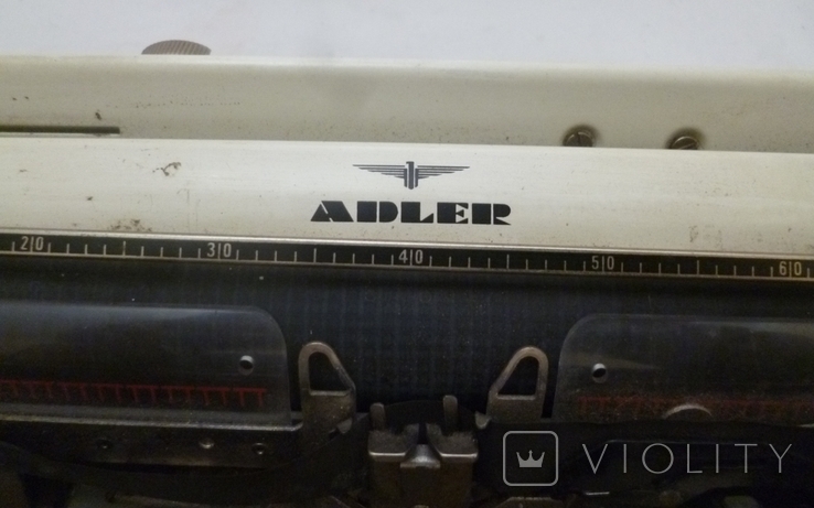 Старая портативная печатная машинка Adler., фото №2