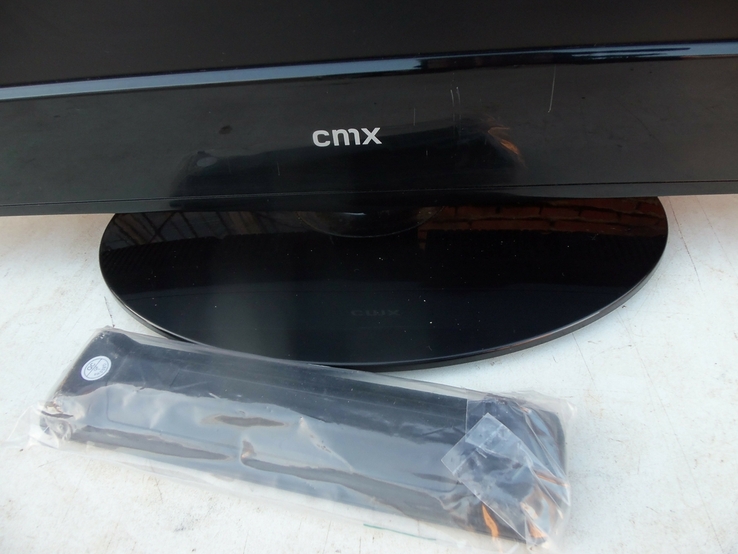 Телевізор CMX LCD7245F Full HD LCD TV USB 24д. з Німеччини, фото №4