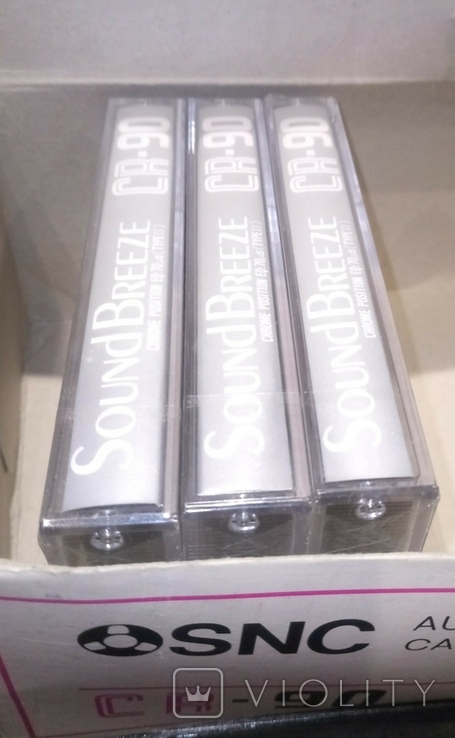 Аудиокассеты (3 экземпляра) SNC "SOUND BREEZE CR-90" JAPAN, новые