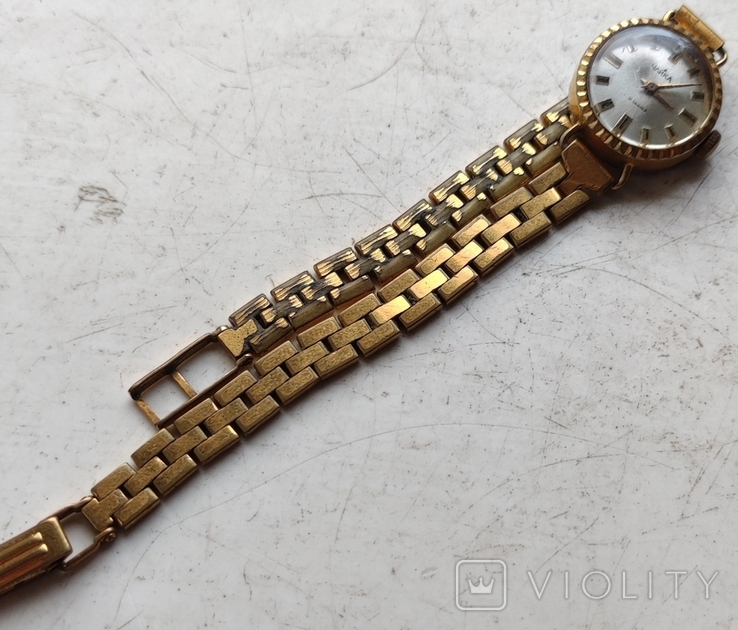 Женские наручные часы Чайка с браслетом ( Au , 17 камней ) – на сайте для коллекционеров VIOLITY