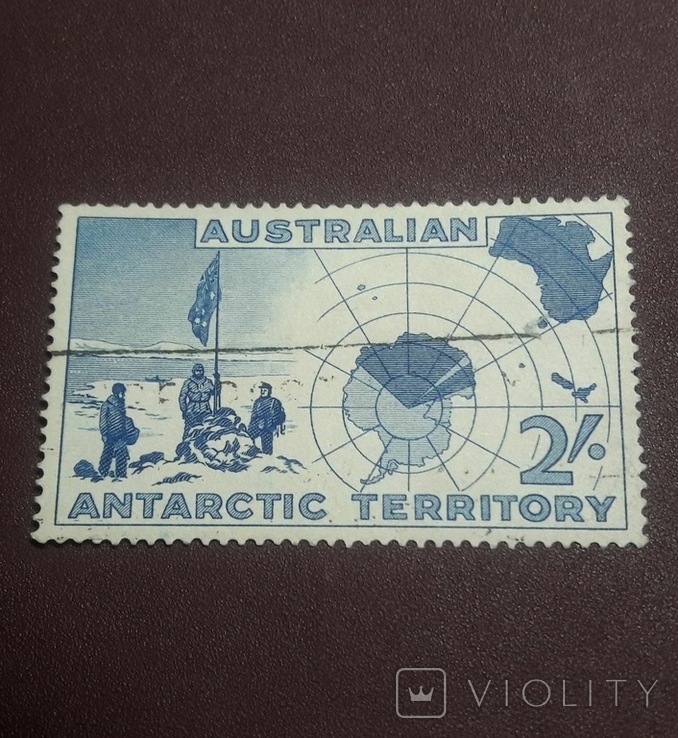 Марка 1957 г. Антарктические территории Австралии