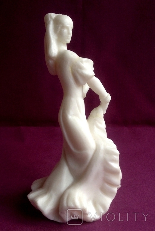 Скульптура статуэтка Кармен - испанский танец. Колкий пластик - полиуретан СССР 60-е годы., фото №4