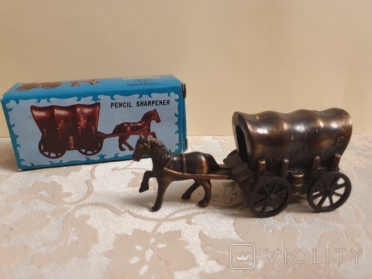 Винтажная точилка Die-Cast (Covered wagon with horse) - Китай, фото №2
