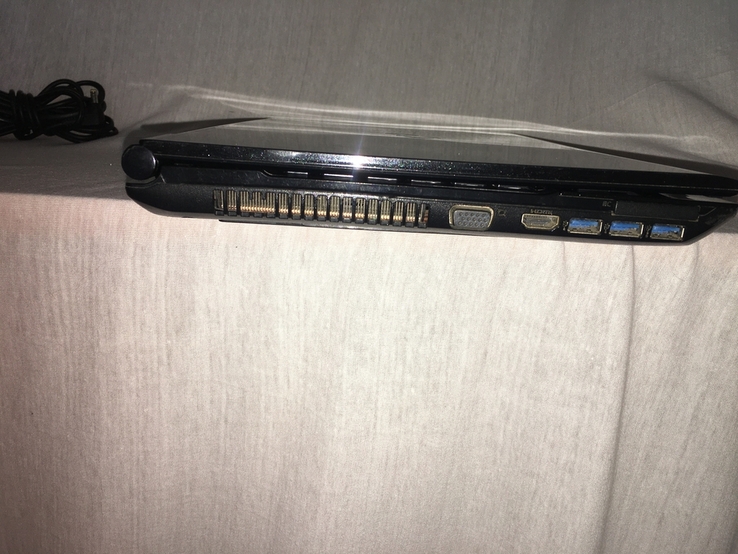 Ноутбук Fujitsu AH532 15,6" i3-3110M/6gb/500gb/Intel HD4000+GT640L, фото №6