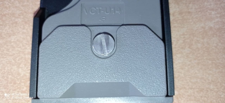 Крепление для штатива видеокамеры Sony VCT-U14, фото №4