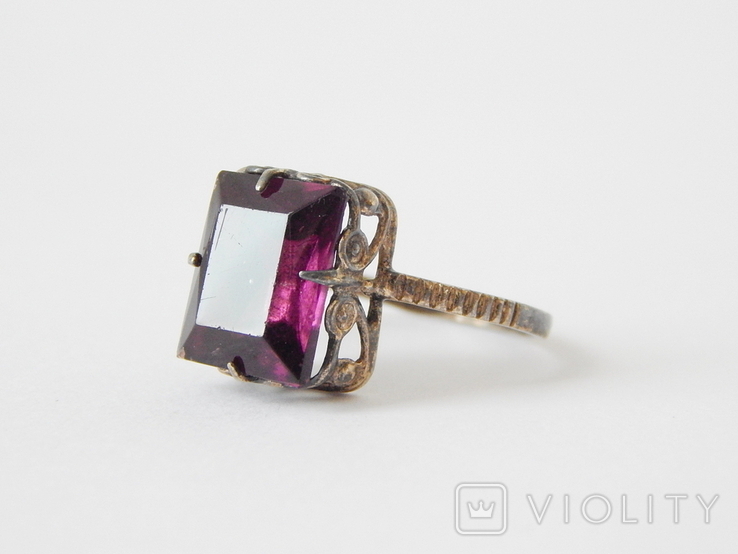Серебряное кольцо с фиолетовым камнем (875 проба, клеймо - 3ФК) СССР