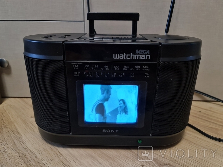 Sony Watchman MEGA TV Portable BW Radio Stereo Cassette Player