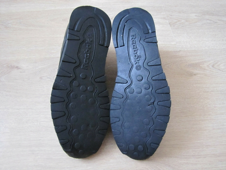 Модные мужские кроссовки Reebok classic в отличном состоянии, фото №10