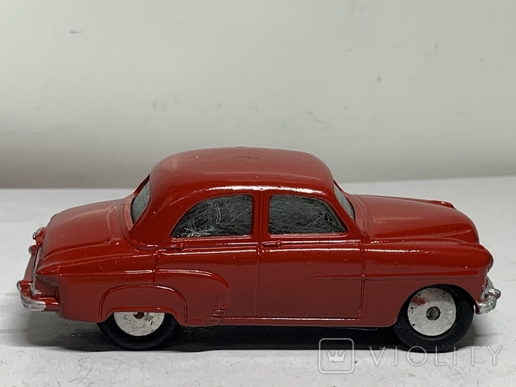 Corgi 1/43 Vauxhall Velox 203 1956