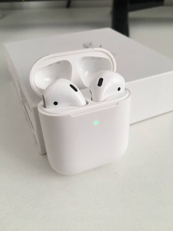 Apple Air Pods 2 with Wireless Charging Case MRXJ2 2019, photo number 4