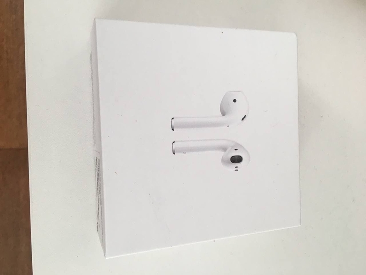 Apple Air Pods 2 with Wireless Charging Case MRXJ2 2019, photo number 2