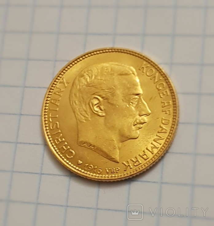 20 крон 1916 год ДАНИЯ золото 8,96 грамм 900`