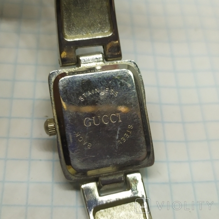 Кварцевые часы Gucci с ажурным браслетом, скань. Копия. На ходу, фото №9