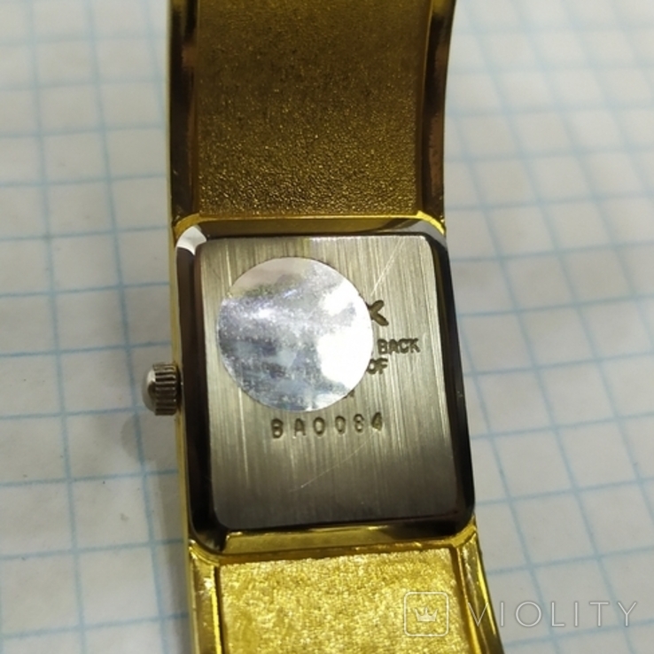 Жіночий кварцовий наручний годинник Omax. На ходу, фото №10