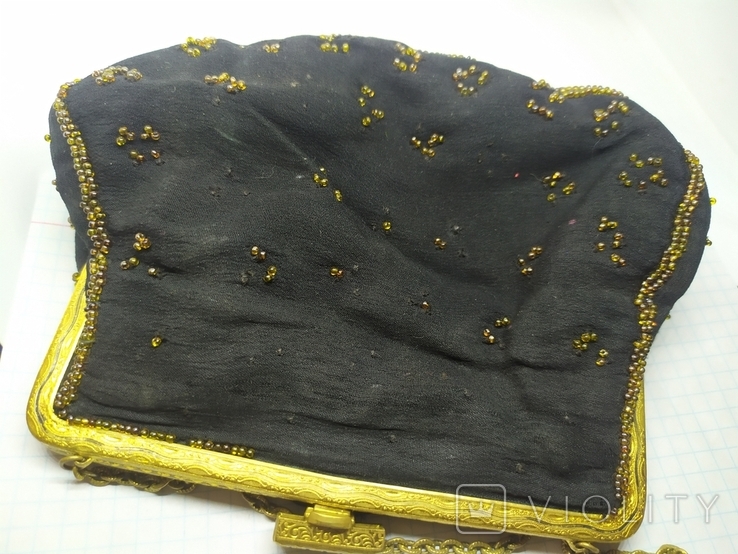 Вечерняя винтажная сумочка с латунной застежкой и цепочкой, фото №6