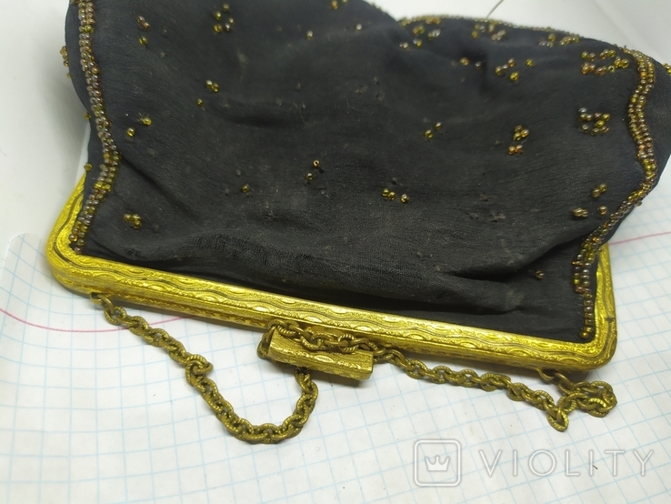 Вечерняя винтажная сумочка с латунной застежкой и цепочкой, фото №9
