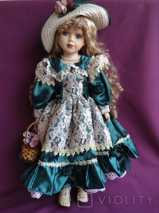 Кукла Элизабет коллекционная. Высота 50 см.