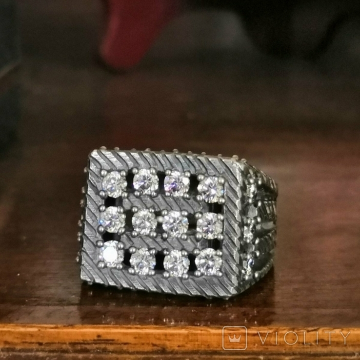 Мужской серебряный перстень с циркониями, фото №2
