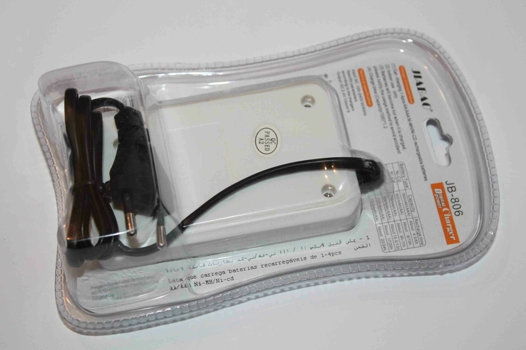 Универсальное зарядное устройство для батареек AAA AA Jiabao JB-806, фото №6