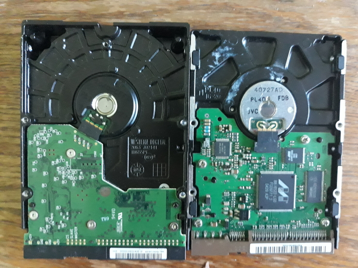 Жесткие диски SP0411N (на 40 гиг.) и WD800 (на 80 гиг.), фото №3