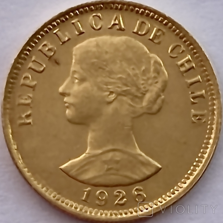 50 песо. 1926. Чили (золото 900, вес 10,16 г)