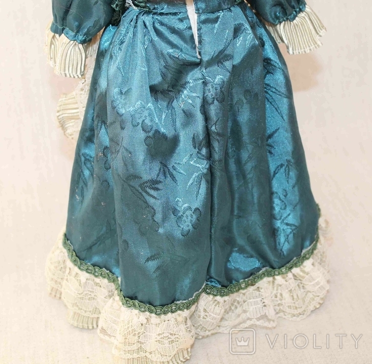 Винтажная фарфоровая кукла на подставке 41 см, фото №11