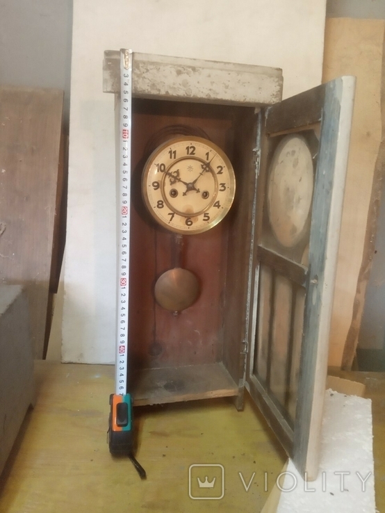 Годинник старий настінний маятниковий з курантами. На реставрацію.