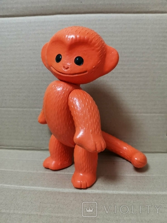 Мартышка обезьянка целлулоидная игрушка СССР целлулоид