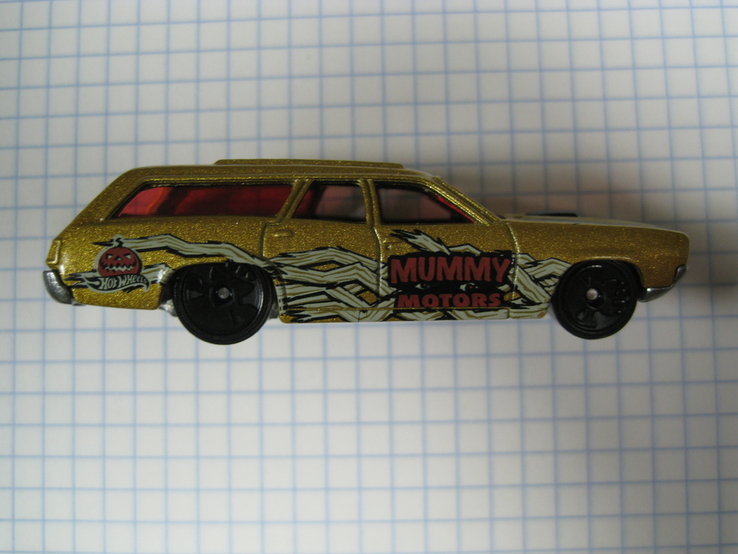 Машинка Hot Wheels Mummy Motors '71 Plymouth Satellite, фото №5