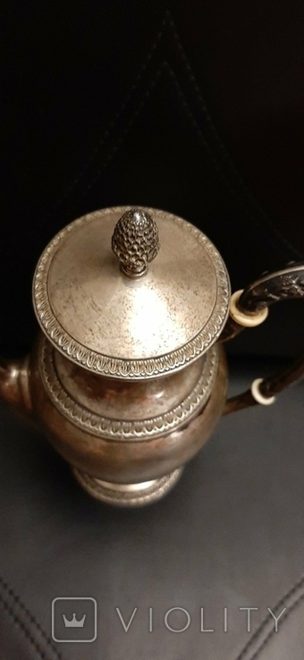Серебряный чайник с головой орла и вставками из кости, фото №4