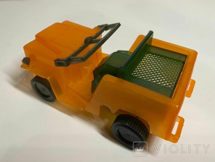 Заводная игрушка- автомобиль легковой. 1992 год (ОСТ17-296-75), фото №10